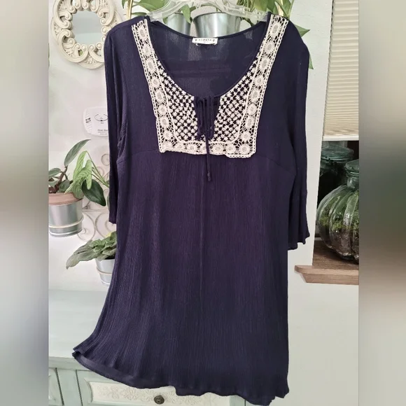 Agenda Floral Embroidered Boho Blue Tunic Blouse Top - Picture 2 of 9